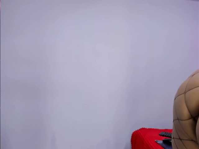 Live sex webcam photo for STEPHANY-REST #272742812