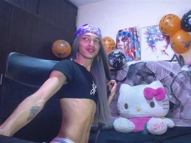 Live sex webcam photo for STEVENNTAYLOR #276553162