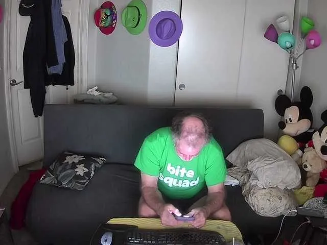 Live sex webcam photo for SUPERSEXY1963 #276053707