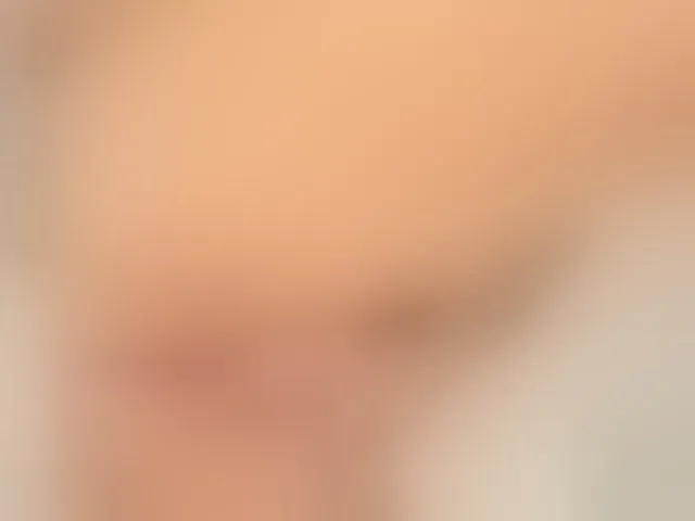 Live sex webcam photo for SUSSIEPOWELL #293526688