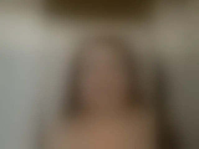Live sex webcam photo for SVETIKBOMBOCHKA #293004566