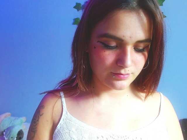 Live sex webcam photo for SWEET-PANDA #273031669
