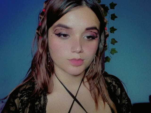 Live sex webcam photo for SWEET-PANDA #273282861