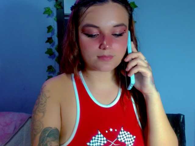 Live sex webcam photo for SWEET-PANDA #273384639