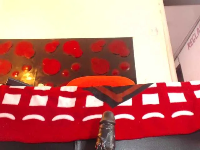 Live sex webcam photo for SWETTBROWN #290512738