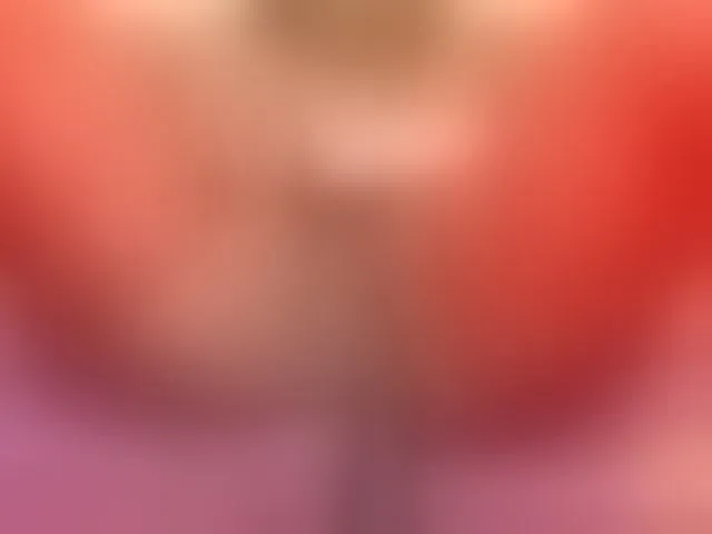 Live sex webcam photo for SWETTBROWN #293756436