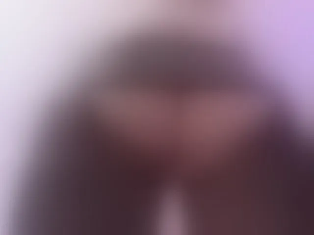 Live sex webcam photo for Saamii-robertss01 #292678781