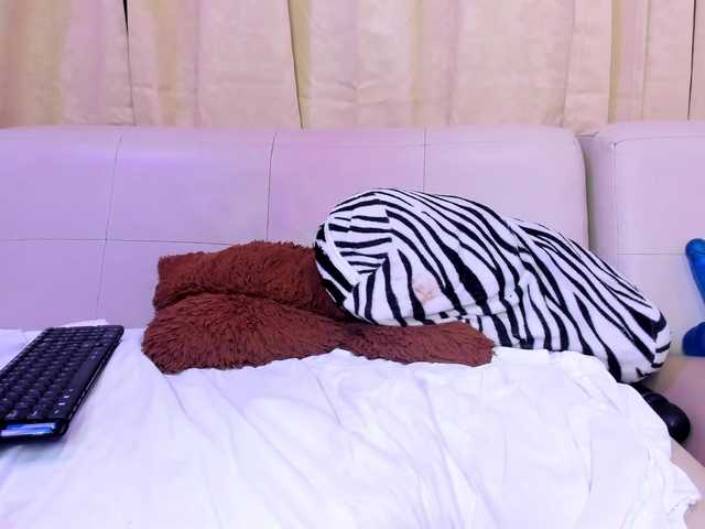 Live sex webcam photo for Sabella- #290672717