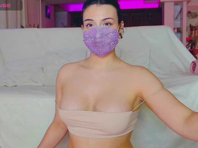 Live sex webcam photo for Sabenna #294102666