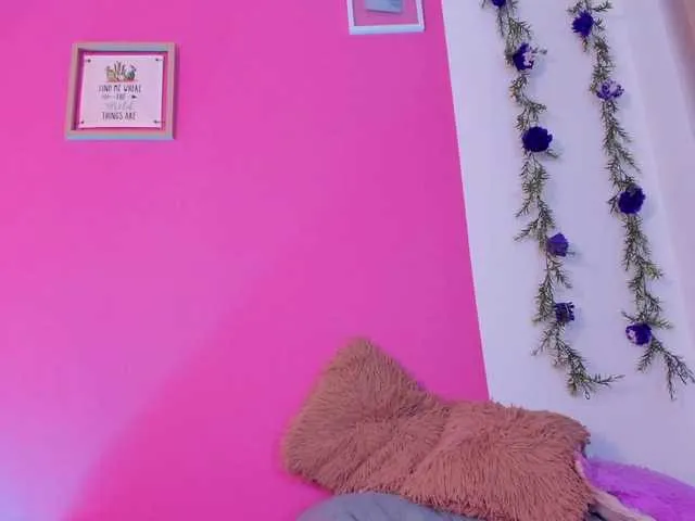 Live sex webcam photo for Sabrina-Montana #277032058