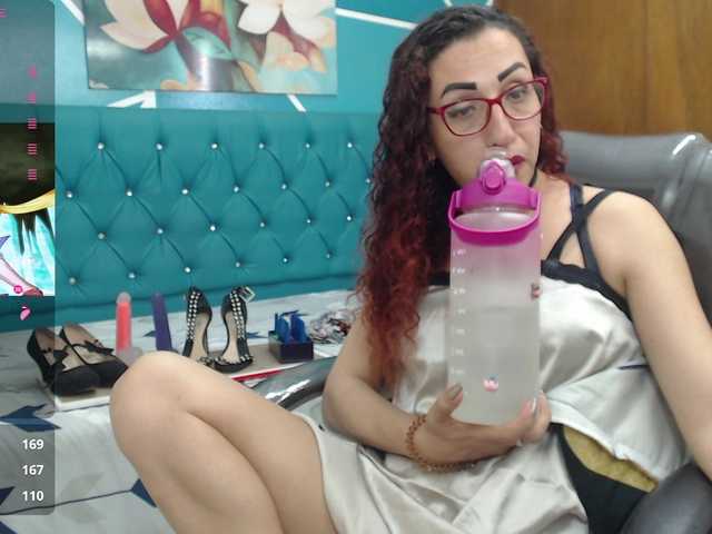 Live sex webcam photo for Sabrina-dupont #291502127