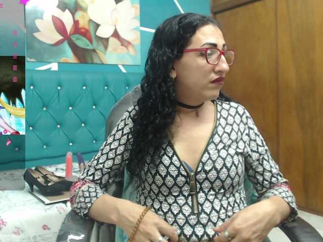 Live sex webcam photo for Sabrina-dupont #291962082