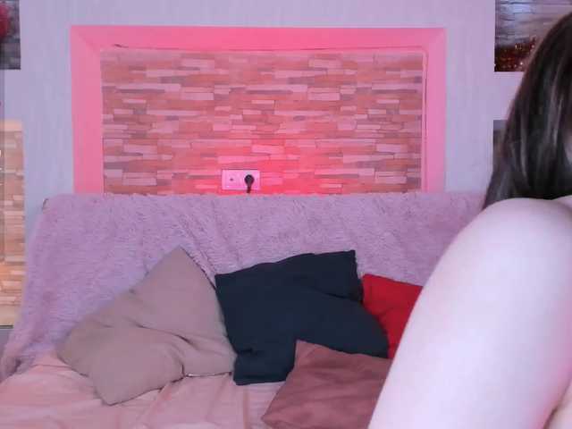 Live sex webcam photo for SabrinaAyrre #273046285