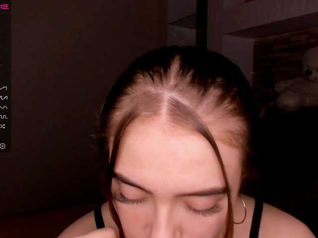 Live sex webcam photo for SabrinaAyrre #273374716