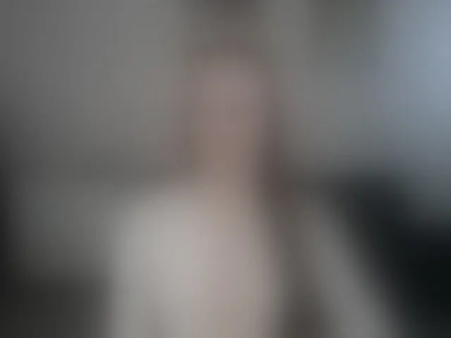 Live sex webcam photo for SabrinaCandi #293340266
