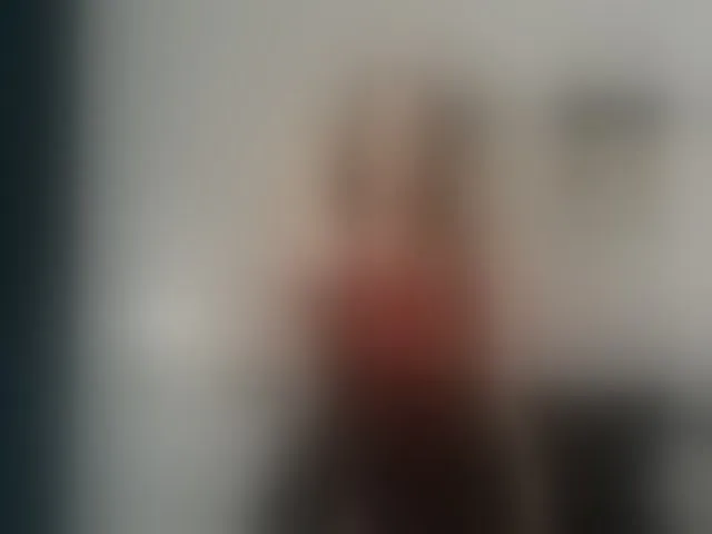 Live sex webcam photo for SabrinaCandi #293576718