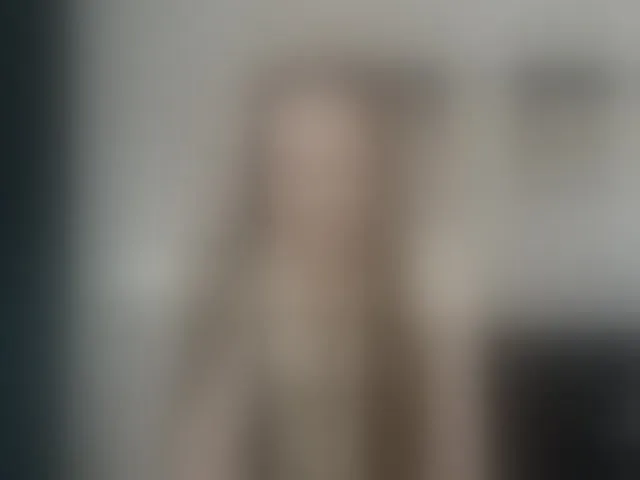 Live sex webcam photo for SabrinaCandi #293618380
