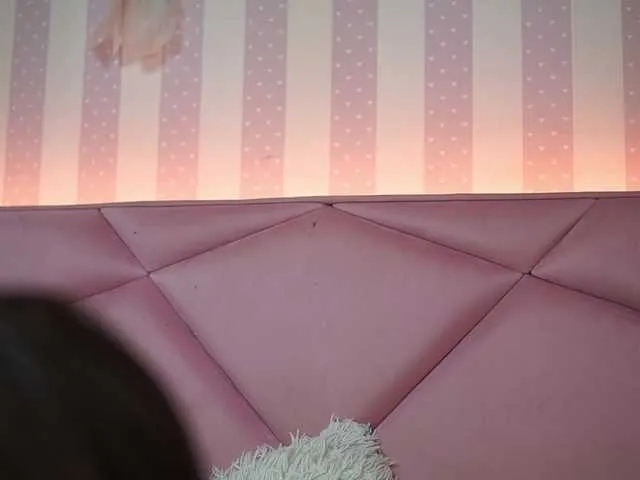 Live sex webcam photo for SabrinaHope #290533401