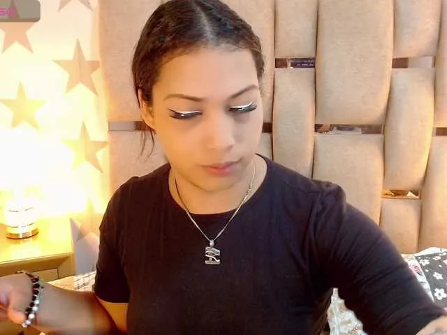Live sex webcam photo for SabrinaSlutty #290479612