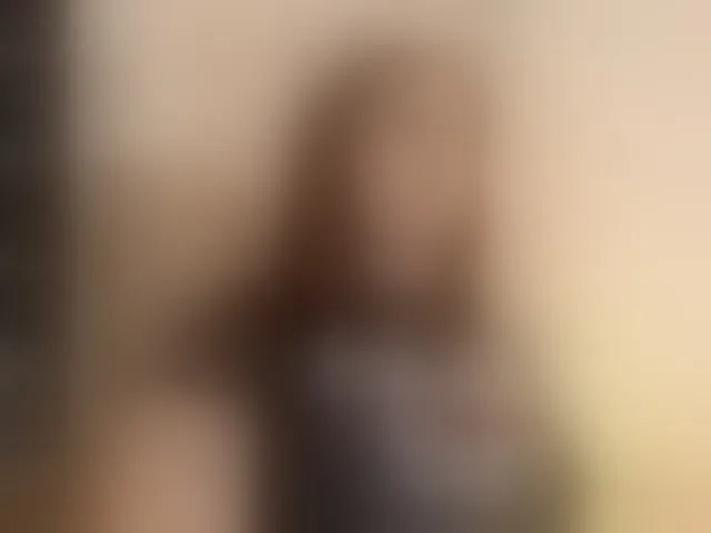 Live sex webcam photo for SabrinaSlutty #292748555