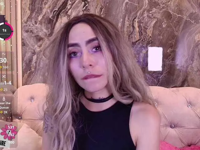 Live sex webcam photo for Sabrinaa1 #292304649