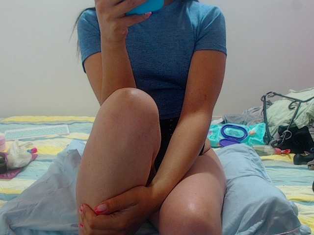 Live sex webcam photo for Sabrinav #291999328