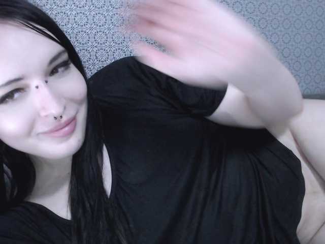 Live sex webcam photo for SadMeow #276606207