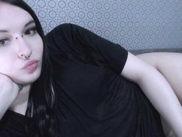 Live sex webcam photo for SadMeow #276620206