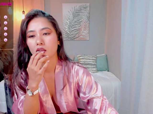 Live sex webcam photo for Sadashi1 #273826592