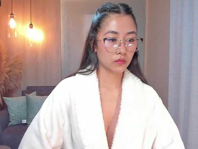 Live sex webcam photo for Sadashi1 #289627514