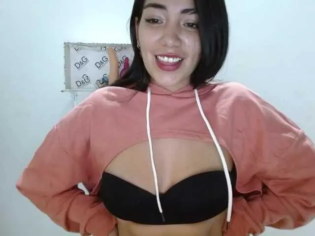 Live sex webcam photo for Saebyeokvi #272048299