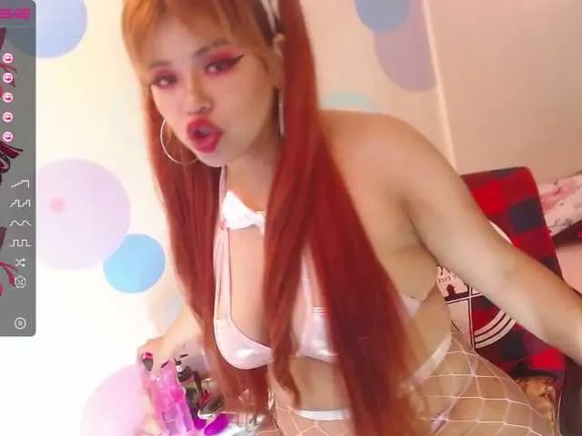 Live sex webcam photo for SaekoHofmann #273618707