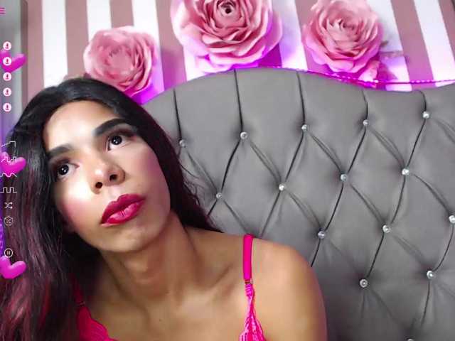 Live sex webcam photo for Safiro-Hot-1 #277267831
