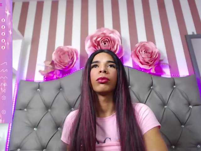 Live sex webcam photo for Safiro-Hot-1 #277338053