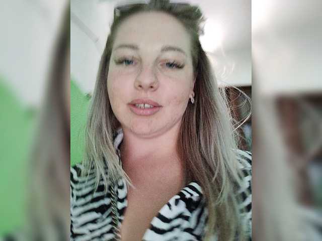 Live sex webcam photo for Saharok-20 #273990111