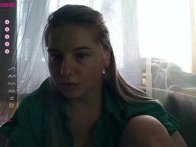 Live sex webcam photo for Saharok-20 #274665178