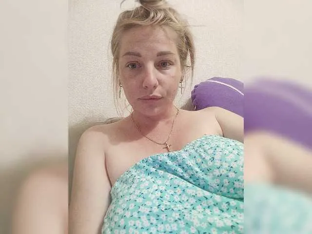 Live sex webcam photo for Saharok-20 #275671822