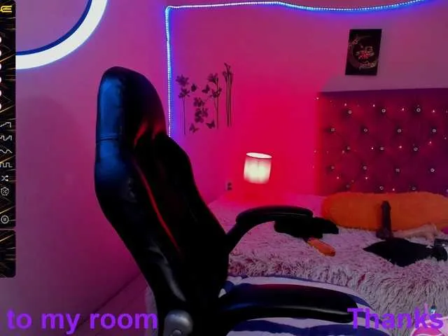 Live sex webcam photo for SahiraAli #276049479