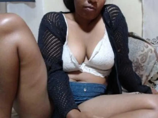 Live sex webcam photo for Sahobelle #292306096