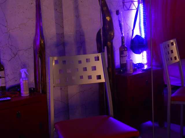 Live sex webcam photo for SahoriKamari #277094436