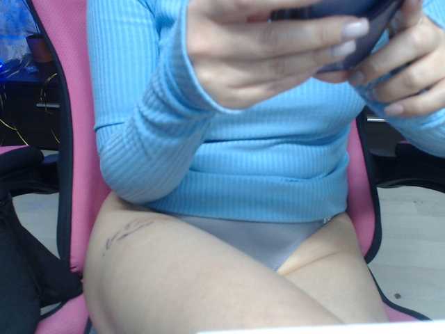 Live sex webcam photo for SailorAmy #290697921