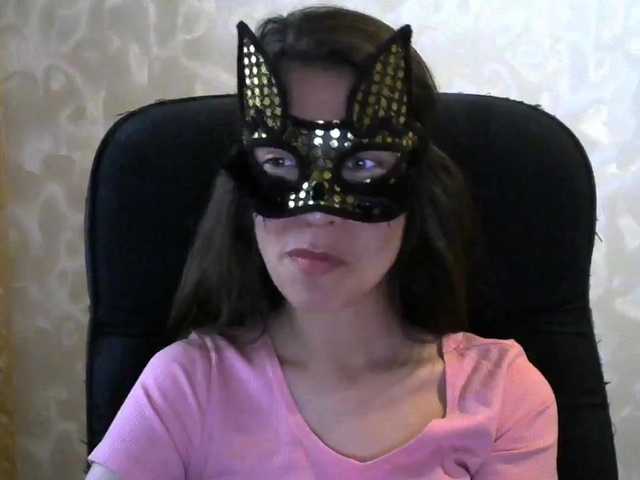 Live sex webcam photo for SaintEva #273327227