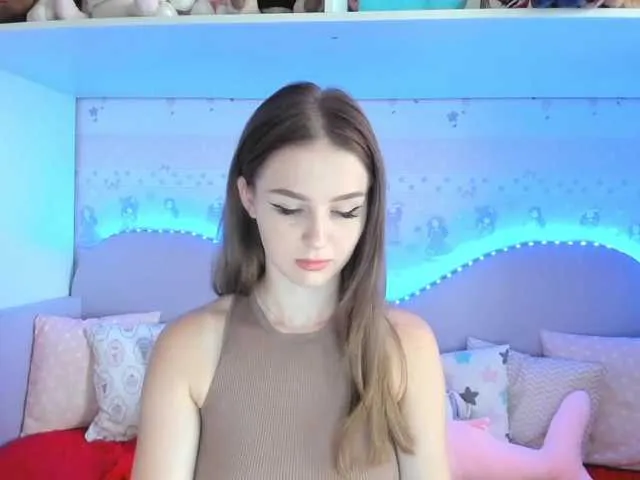 Live sex webcam photo for Sakura-moon #274092528