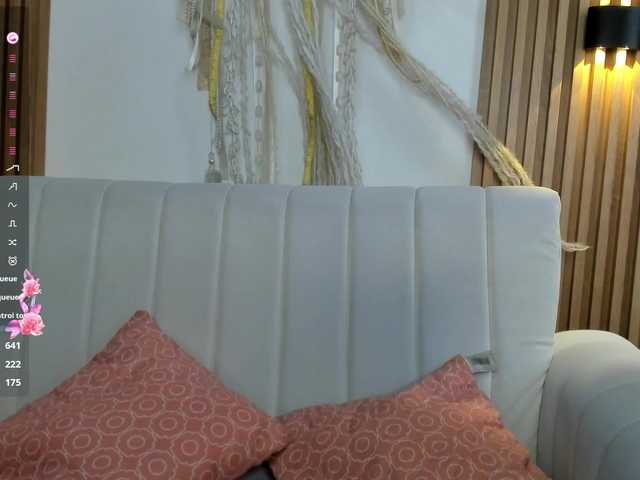 Live sex webcam photo for Saleh-issawi #290642119