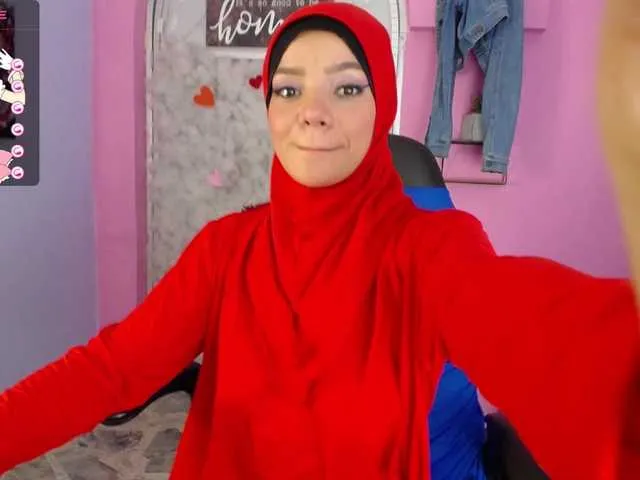 Live sex webcam photo for SalimaHashim #288070574