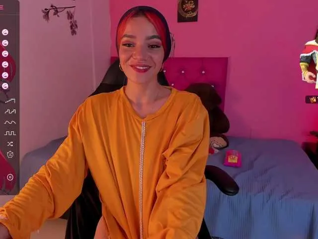 Live sex webcam photo for SalimaHashim #288070603