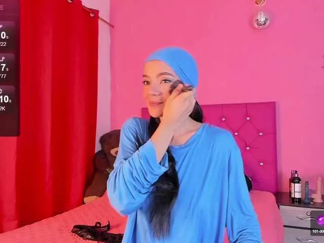 Live sex webcam photo for SalimaHashim #288070630