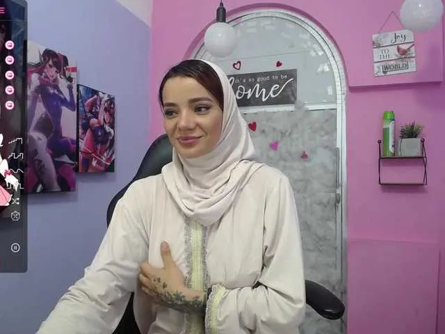 Live sex webcam photo for SalimaHashim #288070648