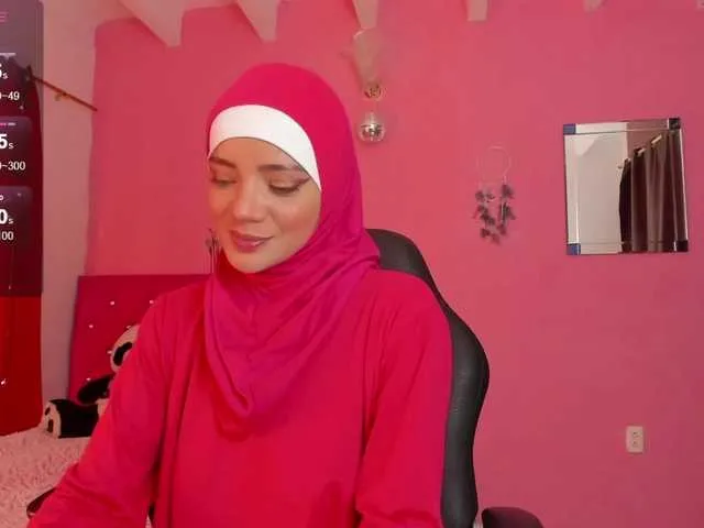 Live sex webcam photo for SalimaHashim #288070693