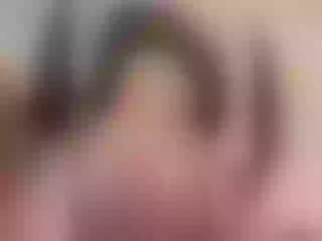 Live sex webcam photo for Saliss1 #290864196